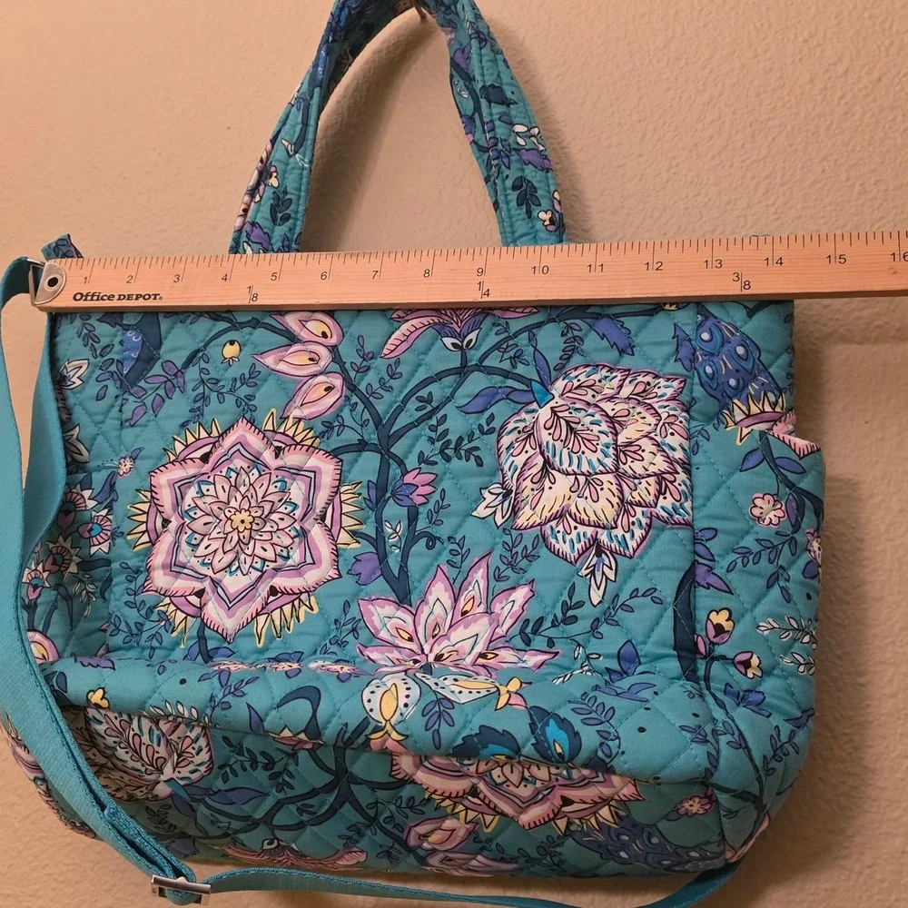 $99 NEW Vera Bradley Peacock Garden Medium Zip Top Tote Quilted Floral Bag